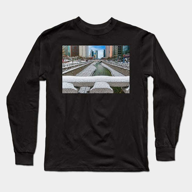 Cheonggyecheon Stream Long Sleeve T-Shirt by bulljup